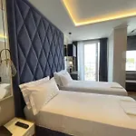 Poda Boutique فندق كساميل