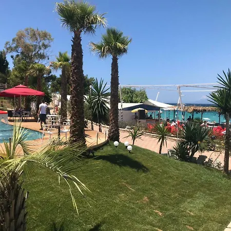 Poda Boutique 4* Ksamil