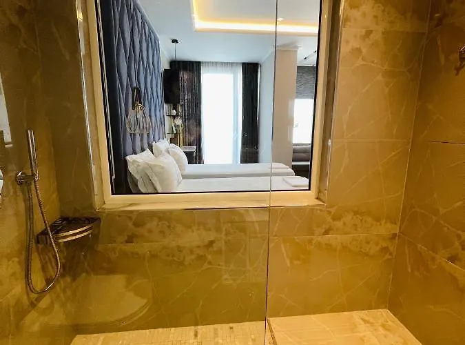 Poda Boutique 4*